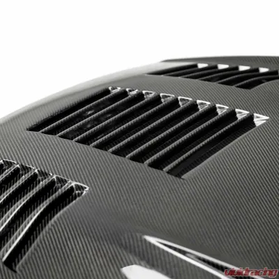Seibon GTII-Style Carbon Fiber Hood Nissan GT-R 2017-2024 - HD17NSGTR-GTII