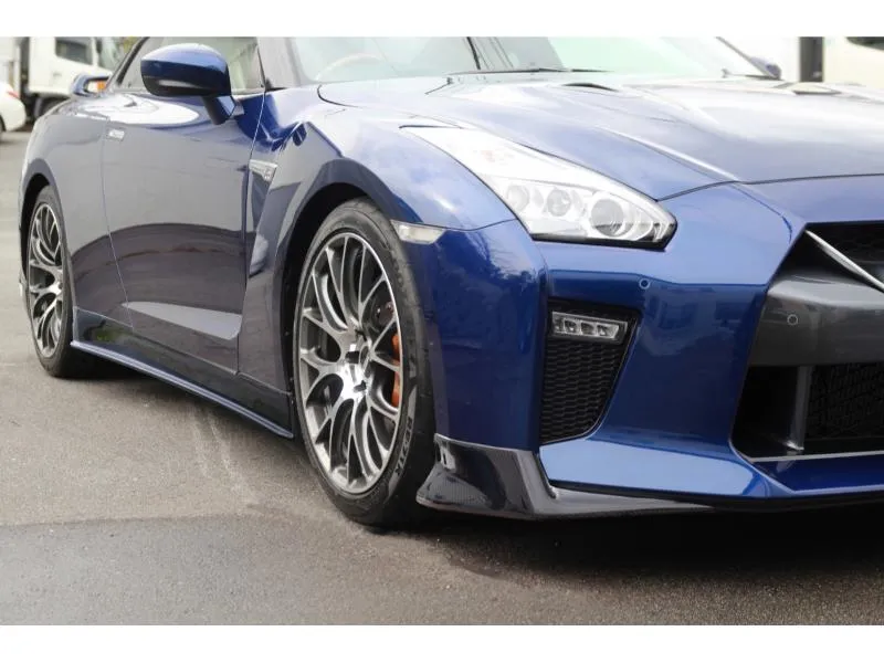 Abflug CFRP Side Skirt Finisher Nissan GT-R 2007+ - ABF-20141670001