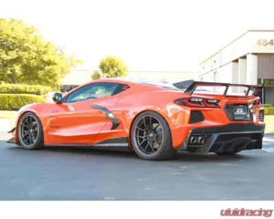APR Performance Carbon Fiber License Plate Backing Chevrolet Corvette C8 2020+ - CBX-C8LIC