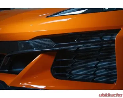 APR Performance Front Bumper Grill Inserts Chevrolet Corvette C8 Z06 2024+ - CBX-C8ZOGRINT