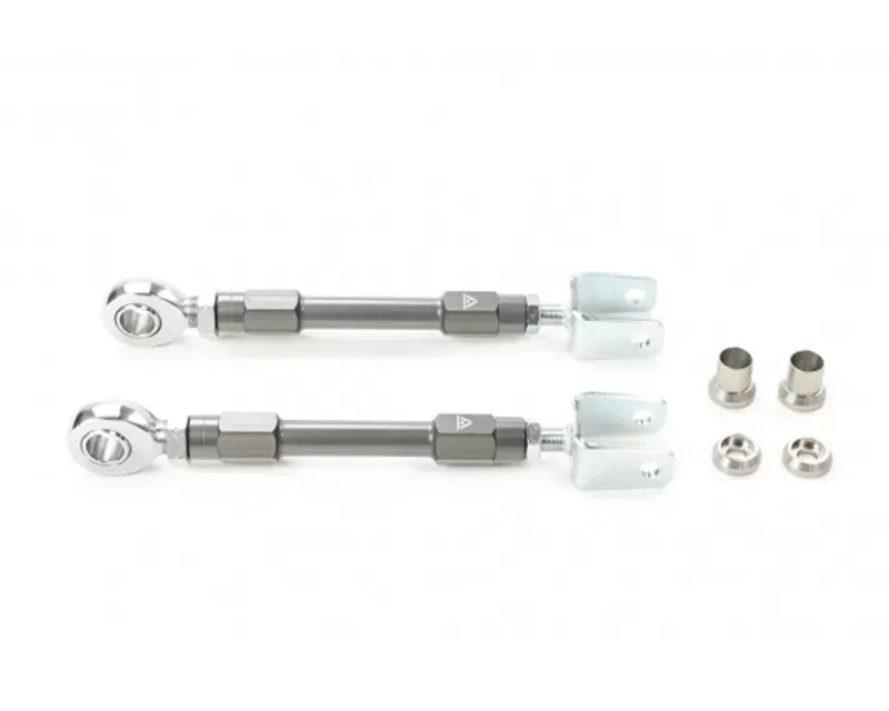 Voodoo 13 Rear Traction Rods Nissan 2003-2008 - TRNS-0300HC