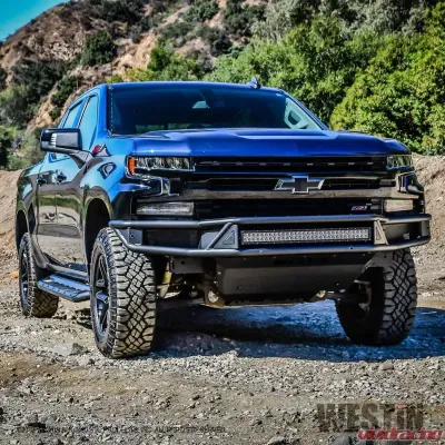 Westin Outlaw Front Bumper Chevrolet Silverado 1500 Front 2019-2020 - 58-61215