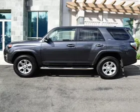 Westin Automotive Stainless PRO TRAXX 4 Oval Nerf Step Bars for Toyota 4Runner 2014-2017