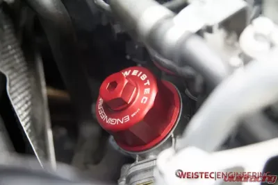 Weistec M133 Red Billet Oil Filter Cap Mercedes-Benz A45 | CLA45 | GLA45 AMG 2014-2019 - 01-133-02064-0