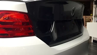 Status Gruppe Carbon Fiber CSL Style Rear Trunk Lid Single Sided 2x2 CF BMW F82 M4 2015-2020                                     - SGF82M4TLSS2x2 - Image 3