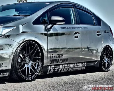 LIberty Walk Duct Fender Toyota Prius 10-15 - LW-Pirus-0006