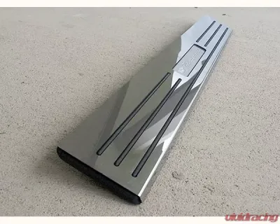 Quality Automotive Accessories 2-Piece Stainless Steel Door Sill trim Ford Thunderbird 2-Door Coupe Convertible 2002-2006 - DS43671