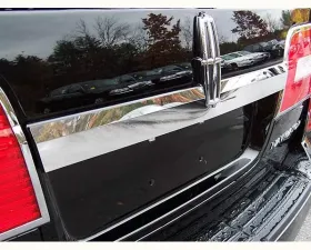 Quality Automotive Accessories 1-Piece Stainless Steel License Bar Above plate accent Trim Lincoln Navigator 4-Door SUV 2007-2014