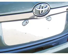 Quality Automotive Accessories 1-Piece Stainless Steel License Plate Bezel Toyota Camry 4-Door Sedan 2007-2011