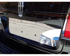 Quality Automotive Accessories 1-Piece Stainless Steel License Plate Bezel Lincoln Navigator 4-Door SUV 2007-2014
