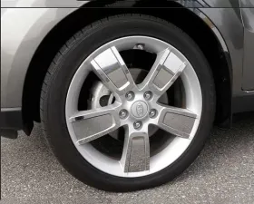 Quality Automotive Accessories 40-Piece Stainless Steel Wheel Skin Kia Soul 4-Door Hatchback 2010-2013