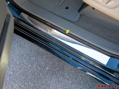 Quality Automotive Accessories 2-Piece Stainless Steel Door Sill trim Toyota Sienna 4-Door Minivan 2011-2020 - DS11150