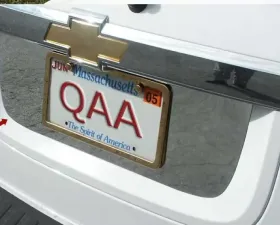 Quality Automotive Accessories 1-Piece Stainless Steel License Plate Bezel Chevrolet Equinox 4-Door SUV 2005-2009