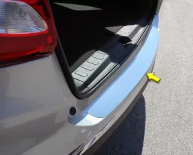 Quality Automotive Accessories 1-Piece Stainless Steel Rear Bumper Trim Accent Chevrolet Equinox 4-Door SUV 2018-2022
