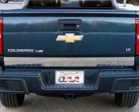 Quality Automotive Accessories 1-Piece Stainless Steel Tailgate Accent Trim Chevrolet Colorado 4-Door 2015-2020