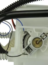 URO Parts Fuel Pump Assembly Mercedes-Benz                                     - 1634702894 - Image 3