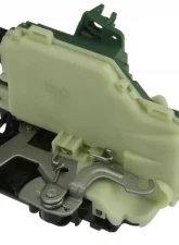 URO Parts Door Latch/Actuator Assembly Volkswagen Rear Left                                     - 3B4839015AM - Image 3