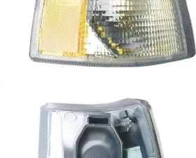 URO Parts Turn Signal Volvo 850 Right 1993-1997