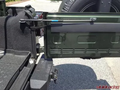 This tailgate assist kit from Rugged Ridge, 07-10 Jeep Wrangler JK. Jeep Wrangler 2007-2010 - 11252.55