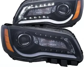 Anzo USA Projector Headlight Set Chrysler 300 2011-2014