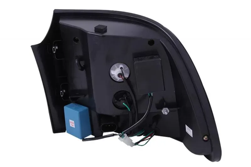 AnzoUSA 321262 Smoke LED Taillight for Porsche Cayenne (Sold i 並行輸入品 Anzo Black LED Tail Lights