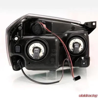 Anzo USA Crystal Headlight Set Dodge Magnum 2005-2007 - 111425