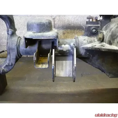 Synergy MFG JK Front Axle HD Lower Control Arm Brackets 3.0 Inch OD Axle Housing 2007-2018 Wrangler JK/JKU - 8009-02