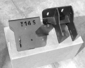CHEVY 2500,3500 15-17 Front Sahara Bracket BLACK Road Armor