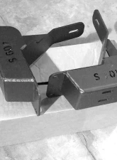 DODGE 2500,3500,4500,5500 RAM 10-17 Front Sahara Bracket BLACK Road Armor                                     - SA408-BRKT - Image 2