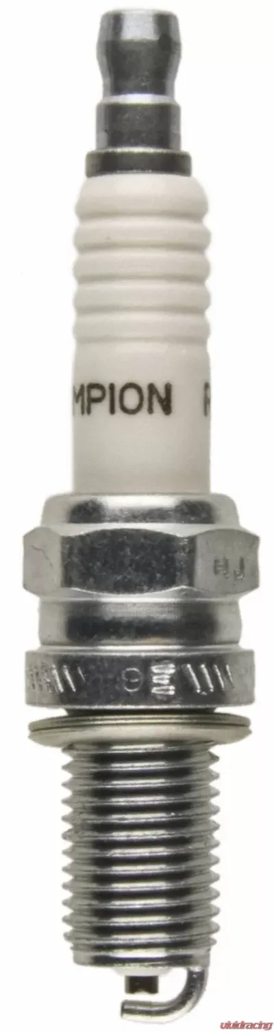 Champion Spark Plug Champion Copper Plus Small Engine- Boxed - RA8HC - 810