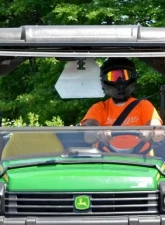 SuperATV Scratch Resistant Flip Windshield John Deere Gator HPX 2004+                                     - FWS-JD-G-825-70 - Image 3