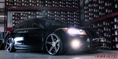 Spec-1 SP-8 Wheel Racing Series 20x10.5 5x120 38mm Gloss Black Machined - SP8201051838GBM