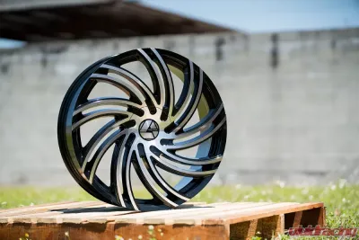 Azara 514 Wheel 22x8.5 5x110|5x114.3 38mm Gloss Black Machined - AZA-514228551101143+38BM