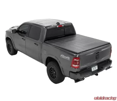 Bestop Black EZ-Fold Soft Tri-Fold Tonneau Cover Ram 1500 | 2500 | 3500 6.5 Ft. Bed w/o Rambox Except 2019 Classic 2019-2022 - 16228-01