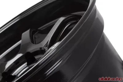 Advan R6 Wheel 18x10 5x100 35mm Racing Titanium Black - YA68K35DTB