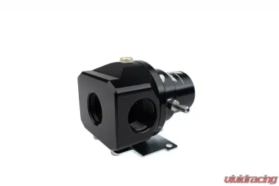 Aeromotive Fuel System 2-Port Bypass Carb Reg - 13212