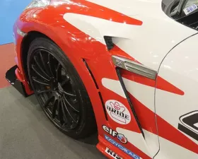 C-West FRP Front Fender Nissan GT-R R35 2007-2010