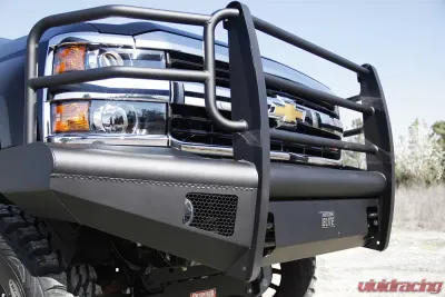 Fab Fours 03-07 Classic Chevrolet HD Front Elite Ranch Bumper w/Full Guard (2500 - 3500) w/Tow Hooks - CH05-Q1360-1