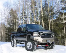 Fab Fours 05-07 Ford Super Duty Front Winch Bumper w/Pre-Runner Grill Guard Bare