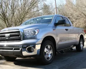 Fab Fours Side Steps 07-18 Toyota Tundra Dual Cab Cab Length4 Bare