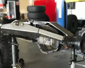 Motobilt Dana 60 Axle Truss and Steering Mount Ford Super Duty F-250 | F-350 2005-2021