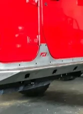 Motobilt Rocker Guards With Step Crusher Series Bare Steel Jeep Wrangler JK Unilimited 2007-2018                                     - MB1042 - Image 2