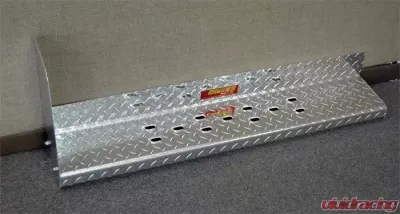 Owens Products 4" Riser Aluminum Commercial Diamond Running Boards With Star Burst Grip Chevrolet Silverado | GMC Sierra 2500 | 3500 Except Diesel Crew Cab 2007-2014 - 82322G