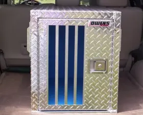 Owens Products 20 W x 30 D x 24 H Diamond Tread Aluminum Dog Box Hunter Series Single Compartment w/ Standard Vents