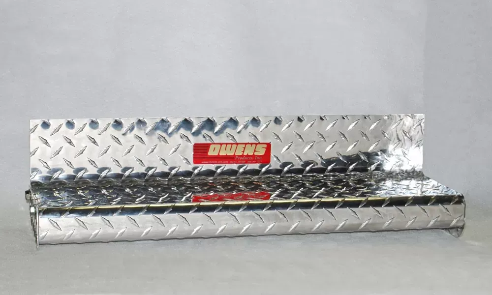 Owens Products 4" Riser Aluminum ClassicPro Series Diamond Running Boards Chevrolet Silverado | GMC Sierra | GMT900 Diesel 2011-2014 - OC8480EC-01