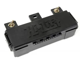 Hi-lift Jack Convenient storage for accessories, recovery gear, tools, etc. Water resistant.