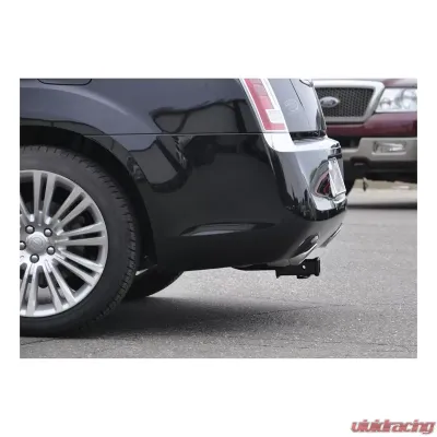 Curt Class 3 Trailer Hitch with 2" Receiver - 13093