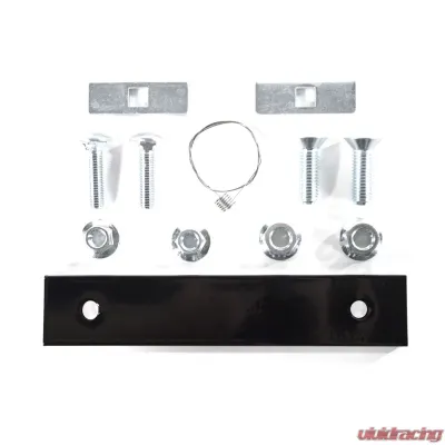 Curt Class 3 Trailer Hitch with 2" Receiver - 13326