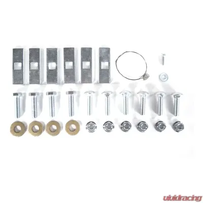 Curt Class 3 Trailer Hitch with 2" Receiver - 13506