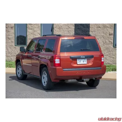 Curt Class 3 Trailer Hitch with 2" Receiver - 13548